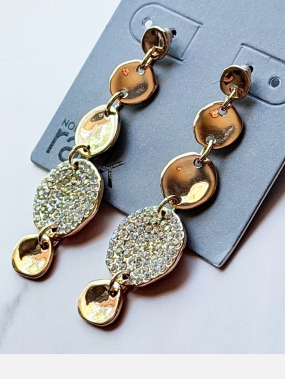 Nordstrom Rack Gold-Tone Linked Disc Drop Design Earrings.